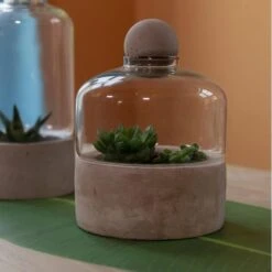 ESSCHERT DESIGN Kweekstolp Glas Op Betonbasis -Bloemenzaden Winkel kweekstolp glas op betonbasis 1628768694 1 600